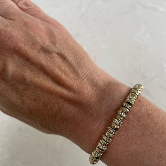 Set of 4 Ann Taylor LOFT Slider Bracelets - Picture 4 of 5